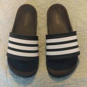 Adidas cloudfoam slides